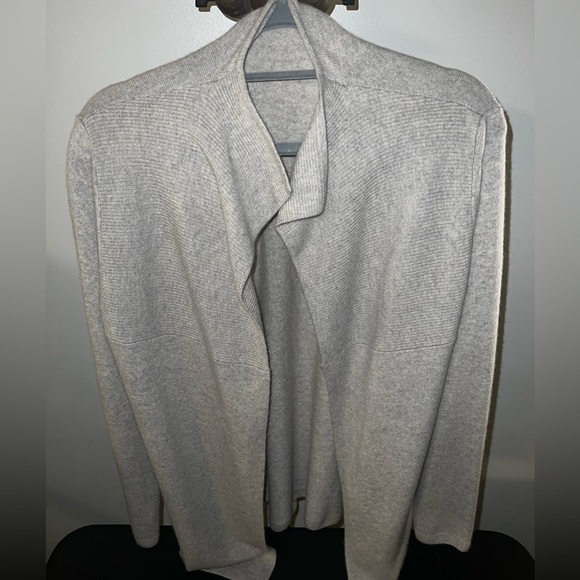 CASHMERE SWEATER - Picture 2 of 8